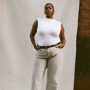 Abercrombie Curve Love Low Rise The Baggy Jean in Chai size 33 regular NWT